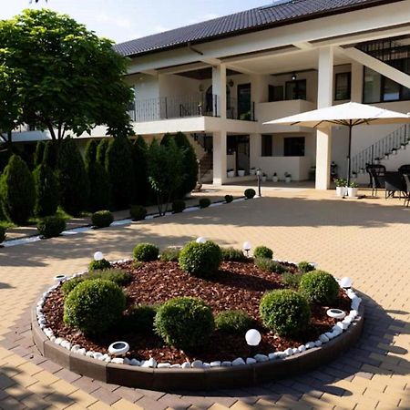 Anca Hotel Saturn Ngoại thất bức ảnh